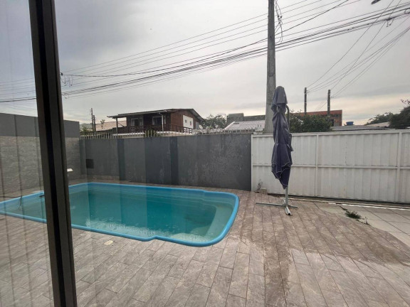 Imagem Casa com 4 Quartos à Venda, em Barra Do Rio - Itajaí Imagem Casa com 4 Quartos à Venda, em Barra Do Rio - Itajaí