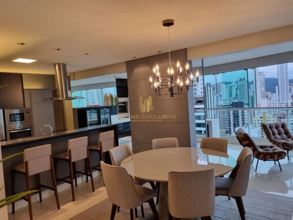Imagem Apartamento com 3 Quartos à Venda, 152 m² em Centro - Balneário Camboriú Imagem Apartamento com 3 Quartos à Venda, 152 m² em Centro - Balneário Camboriú