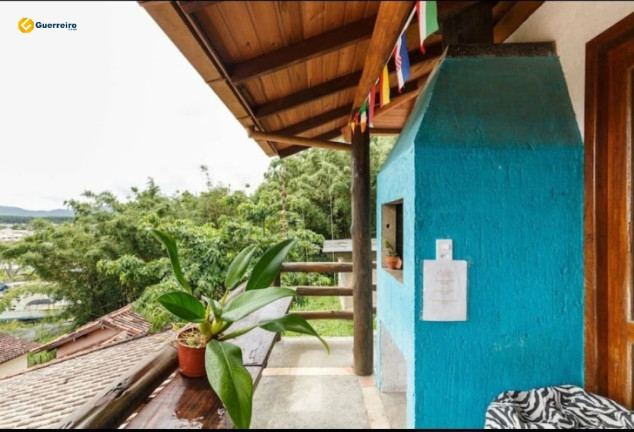 Imagem Casa com 5 Quartos à Venda, 175 m² em Barra Da Lagoa - Florianópolis Imagem Casa com 5 Quartos à Venda, 175 m² em Barra Da Lagoa - Florianópolis