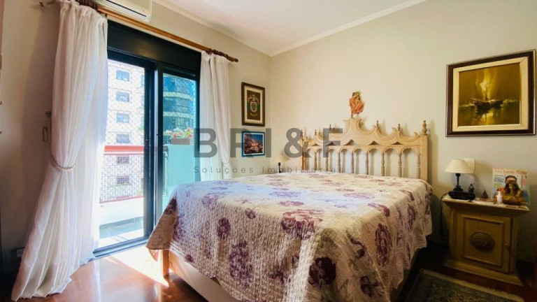 Imagem Apartamento com 3 Quartos à Venda, 125 m² em Moema - São Paulo Imagem Apartamento com 3 Quartos à Venda, 125 m² em Moema - São Paulo
