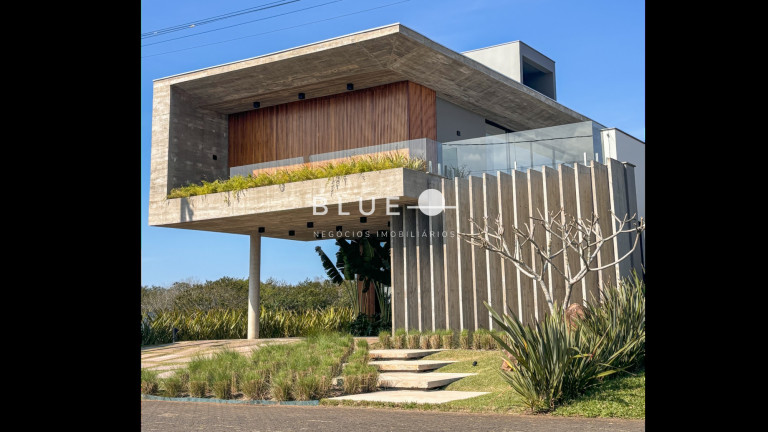 Casa com 4 Quartos à Venda, 368 m² em Centenário - Torres