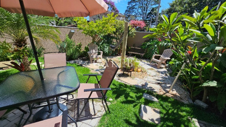 Imagem Casa com 4 Quartos à Venda, 220 m² em Jardim Maristela - Atibaia Imagem Casa com 4 Quartos à Venda, 220 m² em Jardim Maristela - Atibaia