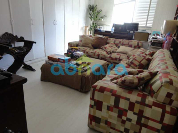 Imagem Cobertura com 7 Quartos à Venda, 647 m² em Copacabana - Rio De Janeiro Imagem Cobertura com 7 Quartos à Venda, 647 m² em Copacabana - Rio De Janeiro