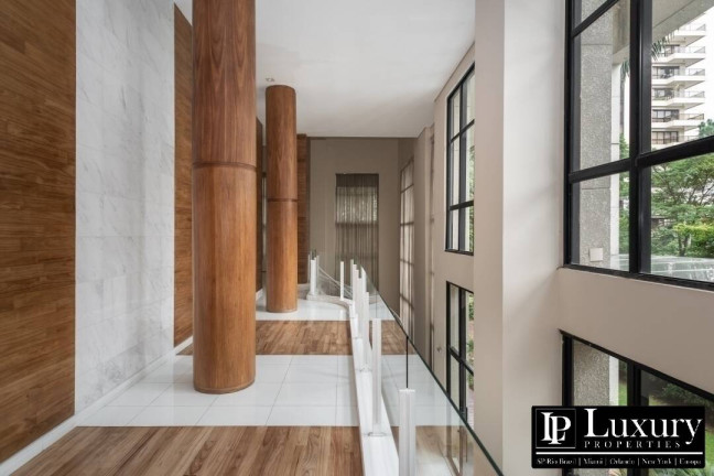 Imagem Apartamento com 4 Quartos à Venda, 346 m² em Moema - São Paulo Imagem Apartamento com 4 Quartos à Venda, 346 m² em Moema - São Paulo