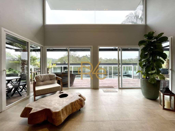 Imagem Casa com 4 Quartos à Venda, 463 m² em Parque Das Artes - Embu Das Artes Imagem Casa com 4 Quartos à Venda, 463 m² em Parque Das Artes - Embu Das Artes