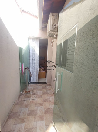 Imagem Casa com 3 Quartos à Venda, 145 m² em Village Santana - Guaratinguetá Imagem Casa com 3 Quartos à Venda, 145 m² em Village Santana - Guaratinguetá