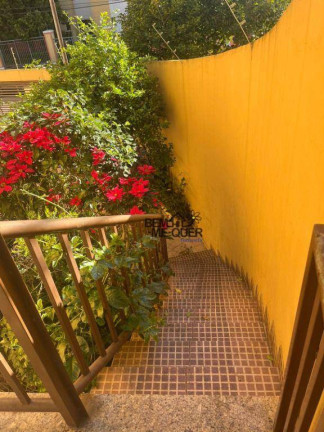 Imagem Sobrado com 3 Quartos à Venda, 162 m² em Conjunto Residencial Vista Verde - São Paulo Imagem Sobrado com 3 Quartos à Venda, 162 m² em Conjunto Residencial Vista Verde - São Paulo