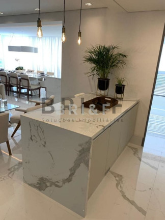 Imagem Apartamento com 2 Quartos à Venda, 128 m² em Brooklin - São Paulo Imagem Apartamento com 2 Quartos à Venda, 128 m² em Brooklin - São Paulo