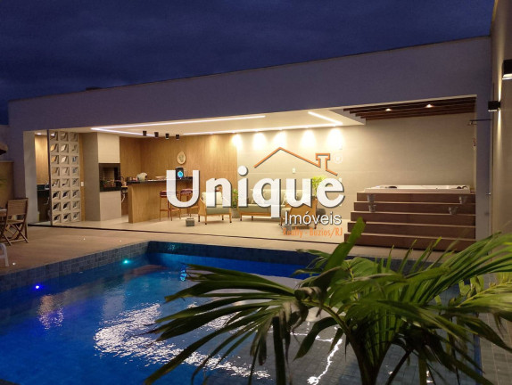 Imagem Casa com 3 Quartos à Venda, 360 m² em Nova São Pedro - São Pedro Da Aldeia Imagem Casa com 3 Quartos à Venda, 360 m² em Nova São Pedro - São Pedro Da Aldeia
