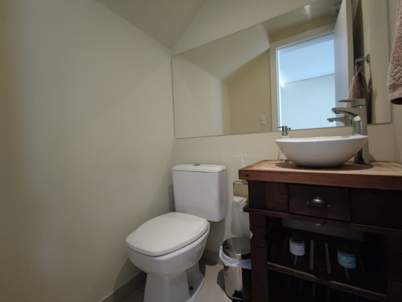 Imagem Casa com 3 Quartos à Venda, 166 m² em Estância Velha - Canoas Imagem Casa com 3 Quartos à Venda, 166 m² em Estância Velha - Canoas
