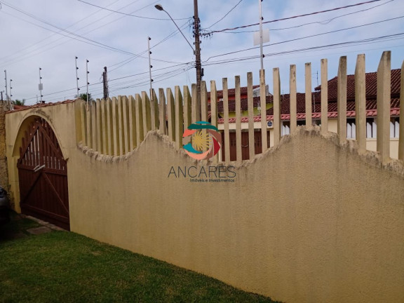 Imagem Casa com 2 Quartos à Venda, 136 m² em Centro - Peruíbe Imagem Casa com 2 Quartos à Venda, 136 m² em Centro - Peruíbe
