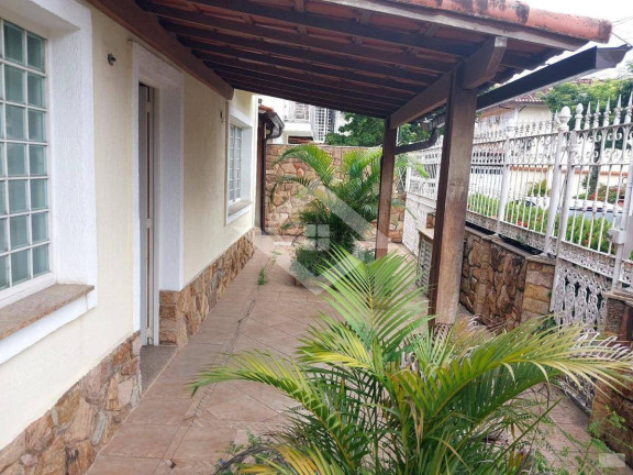 Imagem Casa com 5 Quartos à Venda, 200 m² em Campo Grande - Rio De Janeiro