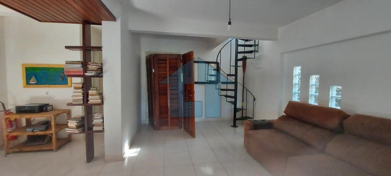 Imagem Casa com 4 Quartos à Venda, 1.500 m² em Vila Velha - Angra Dos Reis Imagem Casa com 4 Quartos à Venda, 1.500 m² em Vila Velha - Angra Dos Reis