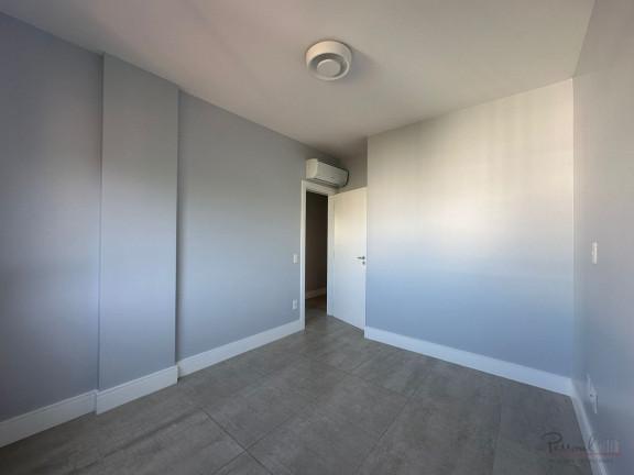Imagem Apartamento com 3 Quartos à Venda, 189 m² em João Paulo - Florianópolis Imagem Apartamento com 3 Quartos à Venda, 189 m² em João Paulo - Florianópolis