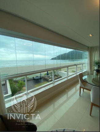 Imagem Apartamento com 3 Quartos à Venda, 207 m² em Centro - Balneário Camboriú Imagem Apartamento com 3 Quartos à Venda, 207 m² em Centro - Balneário Camboriú