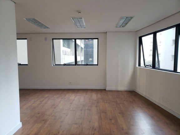Sala Comercial para Alugar, 32 m² em Itaim Bibi - São Paulo