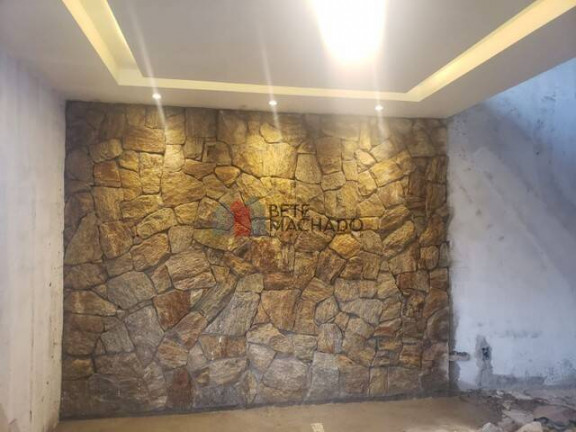 Imagem Casa com 2 Quartos à Venda, 156 m² em Teresópolis