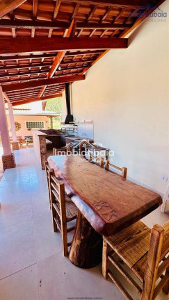 Imagem Chácara com 4 Quartos à Venda, 1.000 m² em Centro - Joanópolis