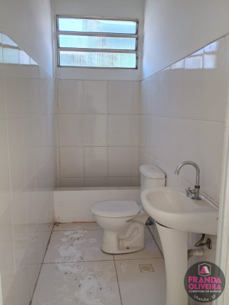 Ponto Comercial à Venda, 113 m² em Estufa Ii - Ubatuba