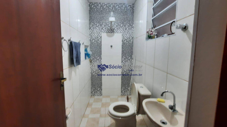 Casa com 3 Quartos à Venda, 190 m² em Jardim Presidente Dutra - Guarulhos