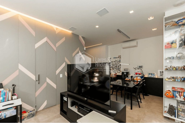 Imagem Casa com 4 Quartos à Venda, 256 m² em Planalto Paulista - São Paulo Imagem Casa com 4 Quartos à Venda, 256 m² em Planalto Paulista - São Paulo