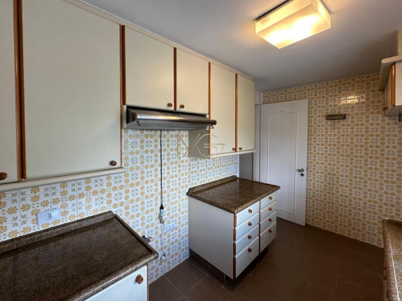 Imagem Casa com 3 Quartos à Venda, 278 m² em Batel - Curitiba Imagem Casa com 3 Quartos à Venda, 278 m² em Batel - Curitiba