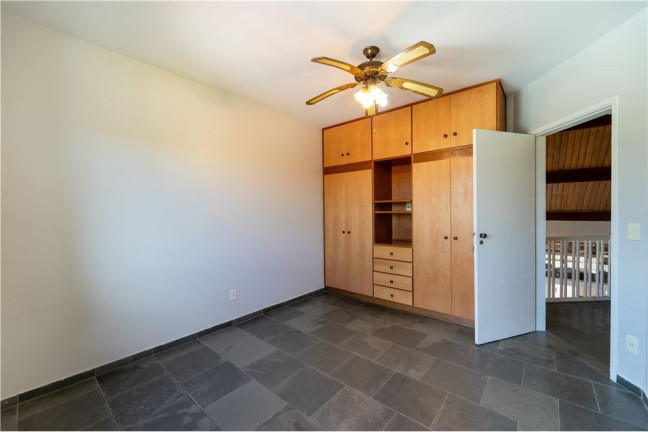 Imagem Casa com 3 Quartos à Venda, 348 m² em Jardim Das Samambaias - Jundiaí Imagem Casa com 3 Quartos à Venda, 348 m² em Jardim Das Samambaias - Jundiaí
