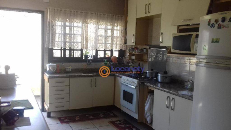 Imagem Sobrado com 3 Quartos à Venda, 217 m² em Quarta Divisão - Ribeirão Pires Imagem Sobrado com 3 Quartos à Venda, 217 m² em Quarta Divisão - Ribeirão Pires