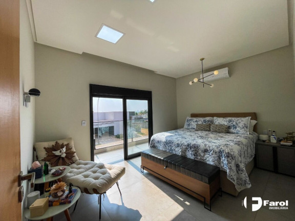 Imagem Casa de Condomínio com 4 Quartos à Venda, 265 m² em Residencial Goiânia Golfe Clube - Goiânia Imagem Casa de Condomínio com 4 Quartos à Venda, 265 m² em Residencial Goiânia Golfe Clube - Goiânia