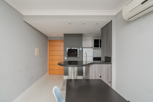 Imagem Apartamento com 2 Quartos à Venda, 67 m² em Passo Da Areia - Porto Alegre Imagem Apartamento com 2 Quartos à Venda, 67 m² em Passo Da Areia - Porto Alegre