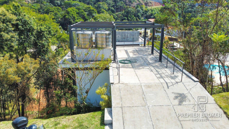 Imagem Casa com 3 Quartos à Venda, 210 m² em Vargem Grande - Teresópolis Imagem Casa com 3 Quartos à Venda, 210 m² em Vargem Grande - Teresópolis
