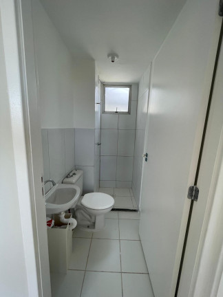 Imagem Apartamento com 2 Quartos à Venda, 39 m² em Abrantes - Camaçari