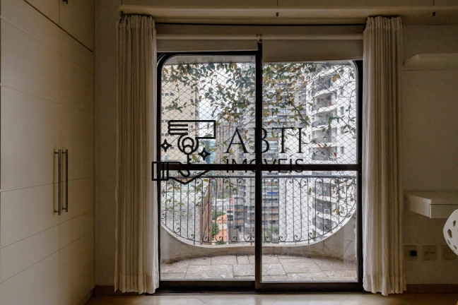 Imagem Apartamento com 1 Quarto à Venda, 74 m² em Itaim Bibi - São Paulo