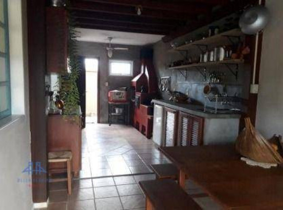 Imagem Casa com 3 Quartos à Venda, 128 m² em São João Do Rio Vermelho - Florianópolis Imagem Casa com 3 Quartos à Venda, 128 m² em São João Do Rio Vermelho - Florianópolis