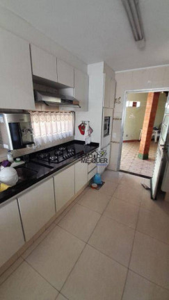Imagem Sobrado com 3 Quartos à Venda, 235 m² em Conjunto Residencial Vista Verde - São Paulo Imagem Sobrado com 3 Quartos à Venda, 235 m² em Conjunto Residencial Vista Verde - São Paulo