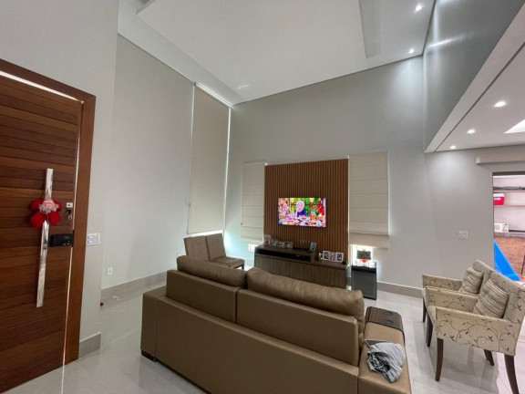 Imagem Casa com 4 Quartos à Venda, 250 m² em Colonia Agricola Samambaia - Brasília Imagem Casa com 4 Quartos à Venda, 250 m² em Colonia Agricola Samambaia - Brasília