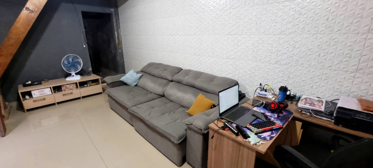 Imagem Casa com 2 Quartos à Venda, 200 m² em Mogi Das Cruzes Imagem Casa com 2 Quartos à Venda, 200 m² em Mogi Das Cruzes