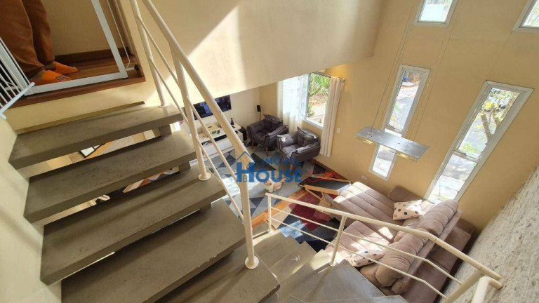 Imagem Casa com 3 Quartos à Venda, 157 m² em Jardim Rebelato - Cotia Imagem Casa com 3 Quartos à Venda, 157 m² em Jardim Rebelato - Cotia