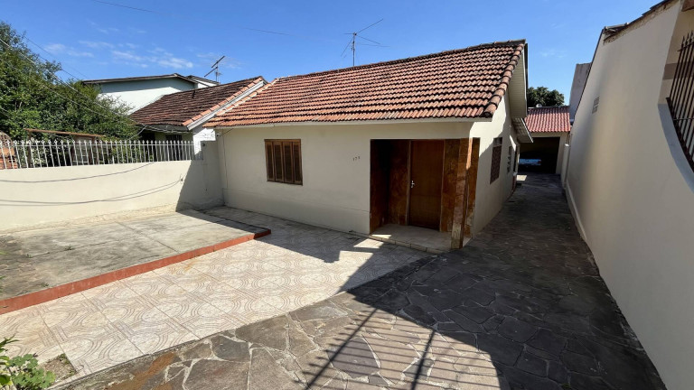 Imagem Casa com 2 Quartos à Venda, 144 m² em Nossa Senhora Das Graças - Canoas Imagem Casa com 2 Quartos à Venda, 144 m² em Nossa Senhora Das Graças - Canoas