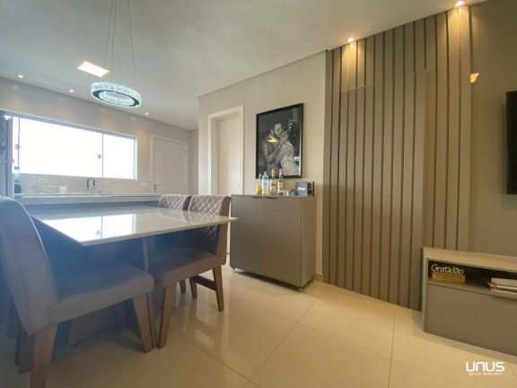 Imagem Sobrado com 2 Quartos à Venda, 120 m² em Forquilhas - São José