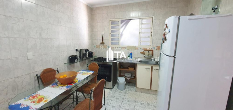 Imagem Casa com 4 Quartos à Venda, 220 m² em Jardim Aurélia - Campinas Imagem Casa com 4 Quartos à Venda, 220 m² em Jardim Aurélia - Campinas