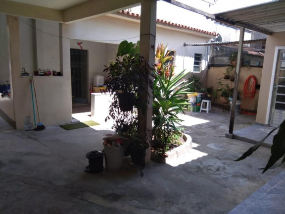Imagem Imóvel com 4 Quartos à Venda, 209 m² em Campo Grande - Rio De Janeiro Imagem Imóvel com 4 Quartos à Venda, 209 m² em Campo Grande - Rio De Janeiro