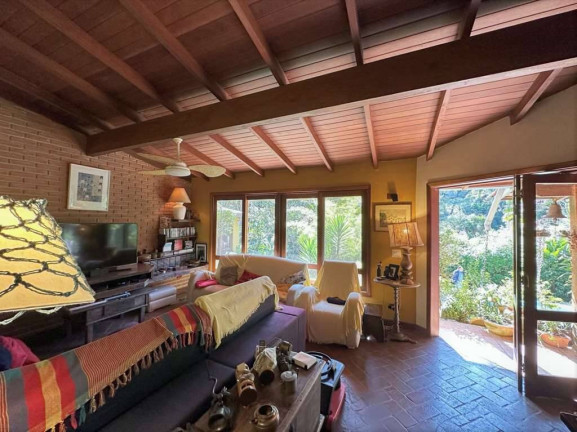 Imagem Casa com 4 Quartos à Venda, em Chácara Santa Lúcia - Carapicuíba Imagem Casa com 4 Quartos à Venda, em Chácara Santa Lúcia - Carapicuíba