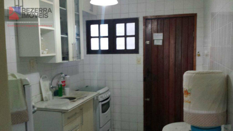 Imagem Casa com 3 Quartos à Venda, 300 m² em Candelária - Natal