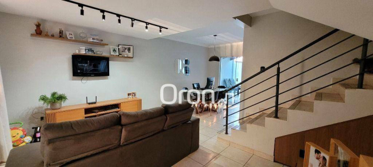 Imagem Sobrado com 3 Quartos à Venda, 115 m² em Jardim Monte Serrat - Aparecida De Goiânia Imagem Sobrado com 3 Quartos à Venda, 115 m² em Jardim Monte Serrat - Aparecida De Goiânia