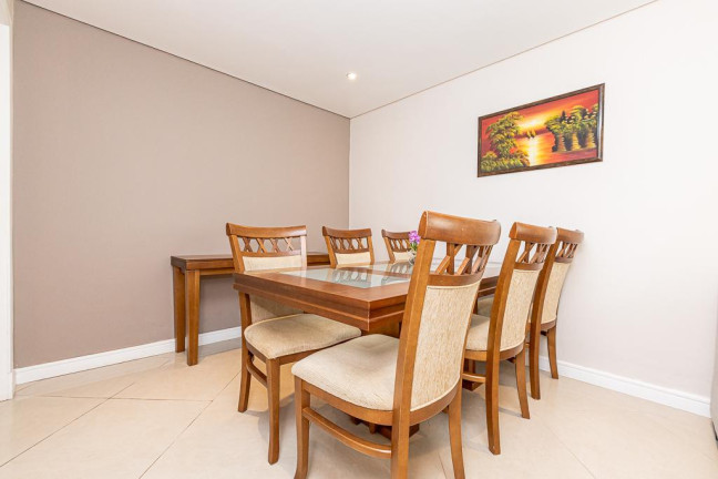 Imagem Casa com 3 Quartos à Venda, 174 m² em Campo Comprido - Curitiba Imagem Casa com 3 Quartos à Venda, 174 m² em Campo Comprido - Curitiba