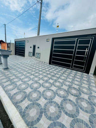 Imagem Casa com 2 Quartos à Venda, 125 m² em Itanhaém Imagem Casa com 2 Quartos à Venda, 125 m² em Itanhaém