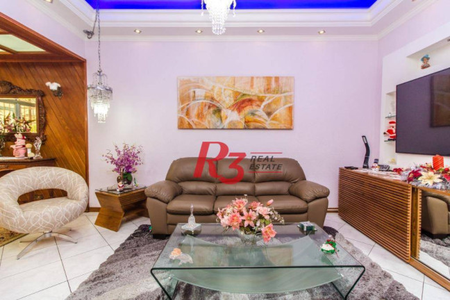 Imagem Casa com 4 Quartos à Venda, 254 m² em Marapé - Santos Imagem Casa com 4 Quartos à Venda, 254 m² em Marapé - Santos