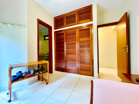 Imagem Apartamento com 4 Quartos à Venda, 168 m² em Pitangueiras - Guarujá Imagem Apartamento com 4 Quartos à Venda, 168 m² em Pitangueiras - Guarujá