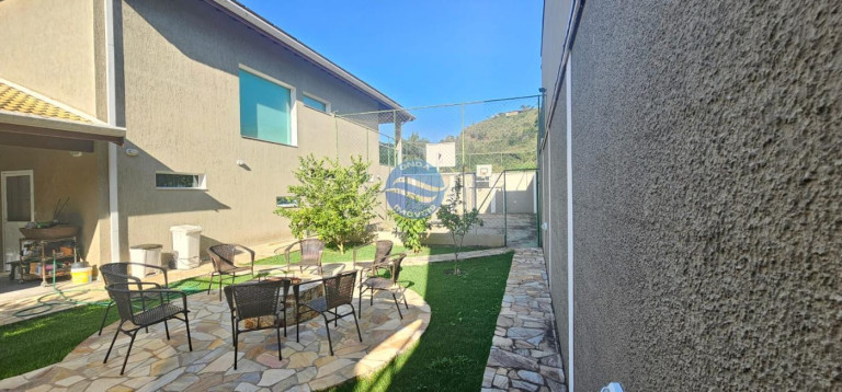 Imagem Casa com 3 Quartos à Venda, 900 m² em Girardelli - Monte Alegre Do Sul